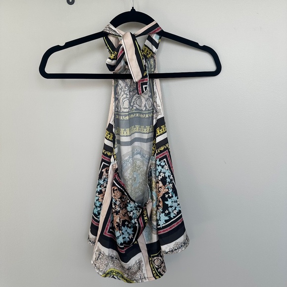 boohoo Scarf Print Open Back Blouse (XS) - Picture 4 of 5